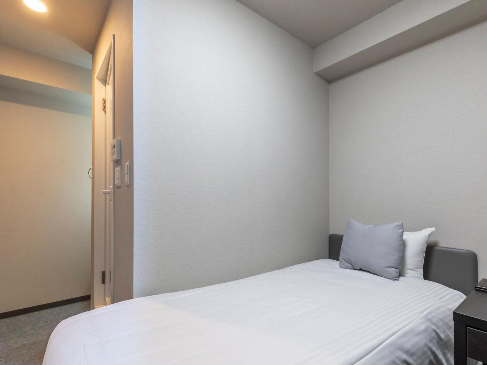 Tabist Unihotel Midosuji Hommachi Osaka Ngoại thất bức ảnh