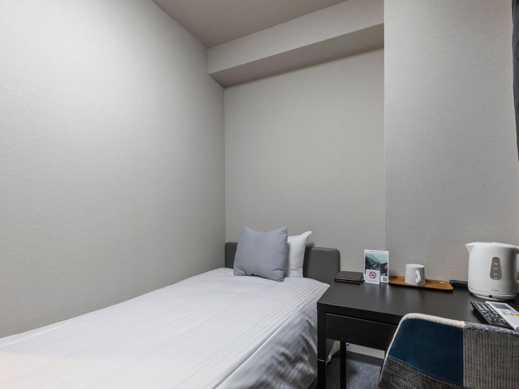Tabist Unihotel Midosuji Hommachi Osaka Ngoại thất bức ảnh